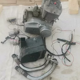Fekon mator Jawa dwigatel