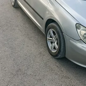 Peugeot 301 2003