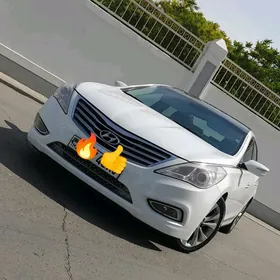 Hyundai Azera 2012