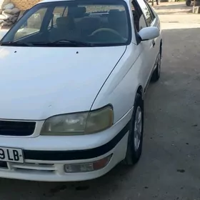 Toyota Corona 1995