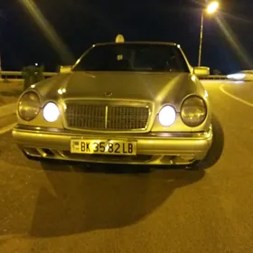 Mercedes-Benz E320 1998
