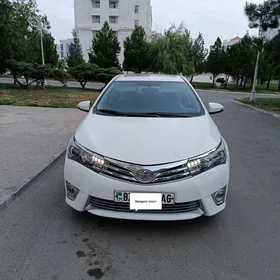 Toyota Corolla 2015