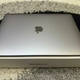 MacBook Air M1