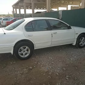 Nissan Maxima 1998