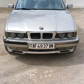 BMW 525 1992