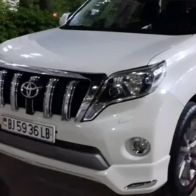 Toyota Land Cruiser Prado 2010