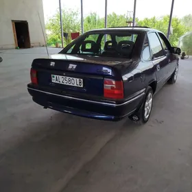 Opel Vectra 1992