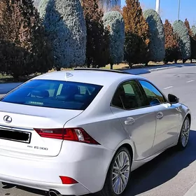 Lexus IS 350 2016