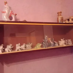 книжные полки