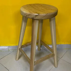Agaç barnyy stul.Барный
