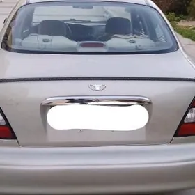 Daewoo Leganza 2000