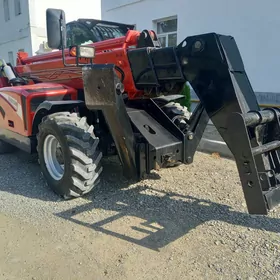 JCB 3CX Pothole Master 2012