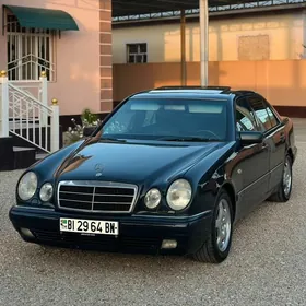 Mercedes-Benz E320 1998