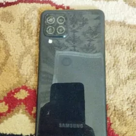 SAMSUNG A 22
