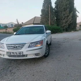 Hyundai Sonata 2009