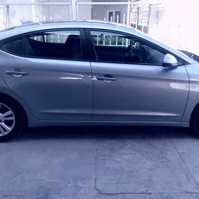 Hyundai Elantra 2017