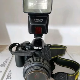 Nikon d3100