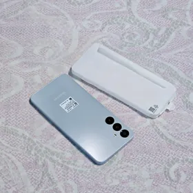 Samsung A16. 8/128. wetnam