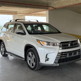 Toyota Highlander 2018