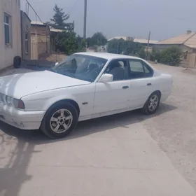 BMW E34 1990