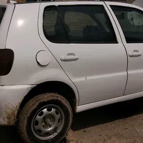Volkswagen Polo 1996