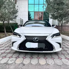 Lexus ES 350 2019
