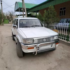 Toyota Hilux 1992