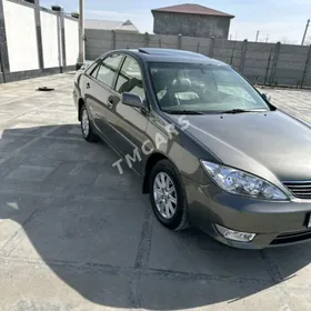 Toyota Camry 2004