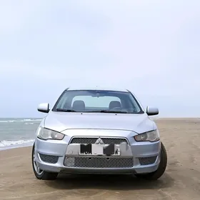 Mitsubishi Lancer 2014