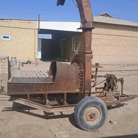 MTZ T-28 1995
