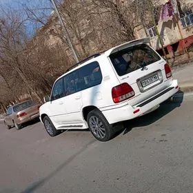 Lexus LX 2002
