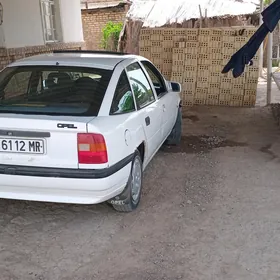 Opel Vectra 1991