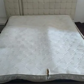 продам кровать