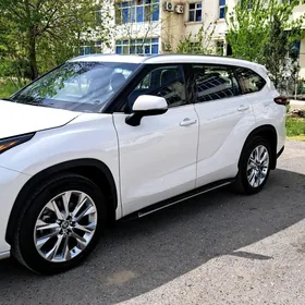 Toyota Highlander 2020