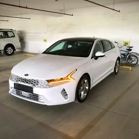 Kia K5 2021
