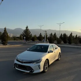 Toyota Camry 2017