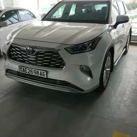 Toyota Highlander 2020