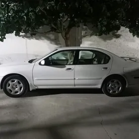 Nissan Maxima 1999