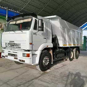 Kamaz 6520 2015