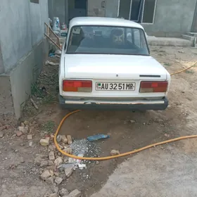 Lada 2107 2000