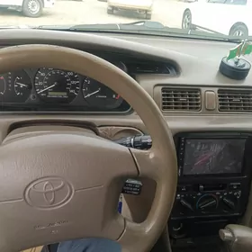 Toyota Camry 1998