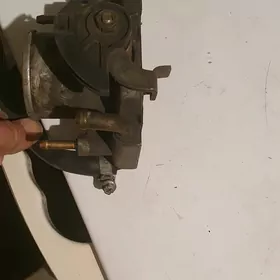 lada 2107 inžektor zaslonka