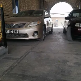 Toyota Corolla 2011