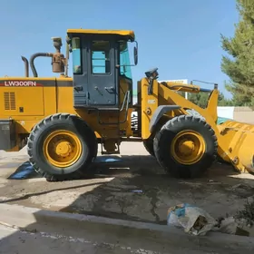XCMG LW300F 2013