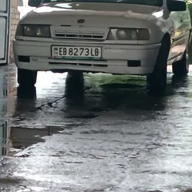 Opel Vectra 1990
