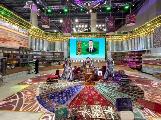 Türkmenistan Kazanda «Russia Halal Expo 2025» Halkara sergisinde Milli pawilýony hödürledi