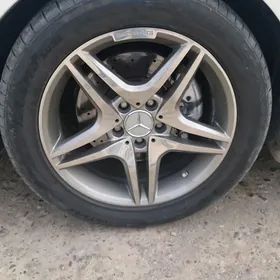 17 lik mersedes diska pokryşga