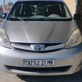 Toyota Sienna 2008