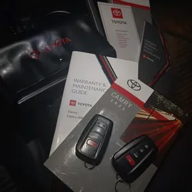 Toyota Camry 2021