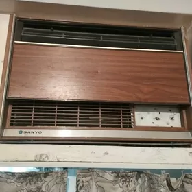 кондиционер Sanyo оконный